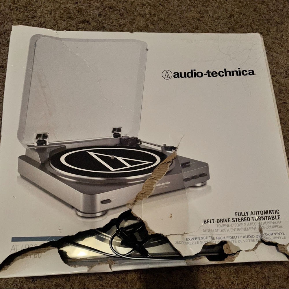 Audio-Technica Automatic Belt-Drive Stereo Turntable